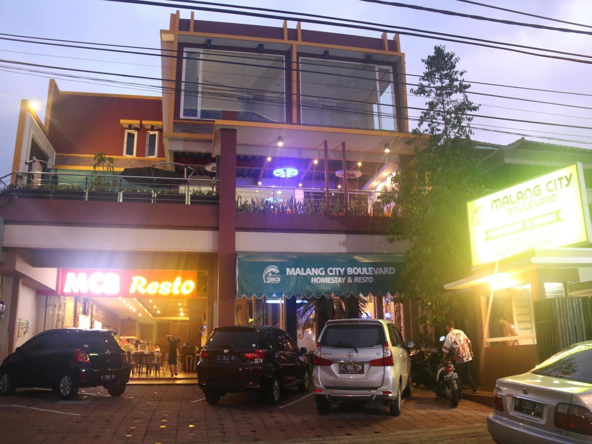 Malang City Boulevard Homestay Bagian luar foto